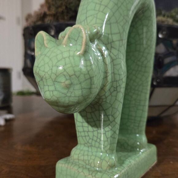 Antique Japanese Celadon Crackle Glazed Green Porcelain Cat Figurine - Picture 4 of 12